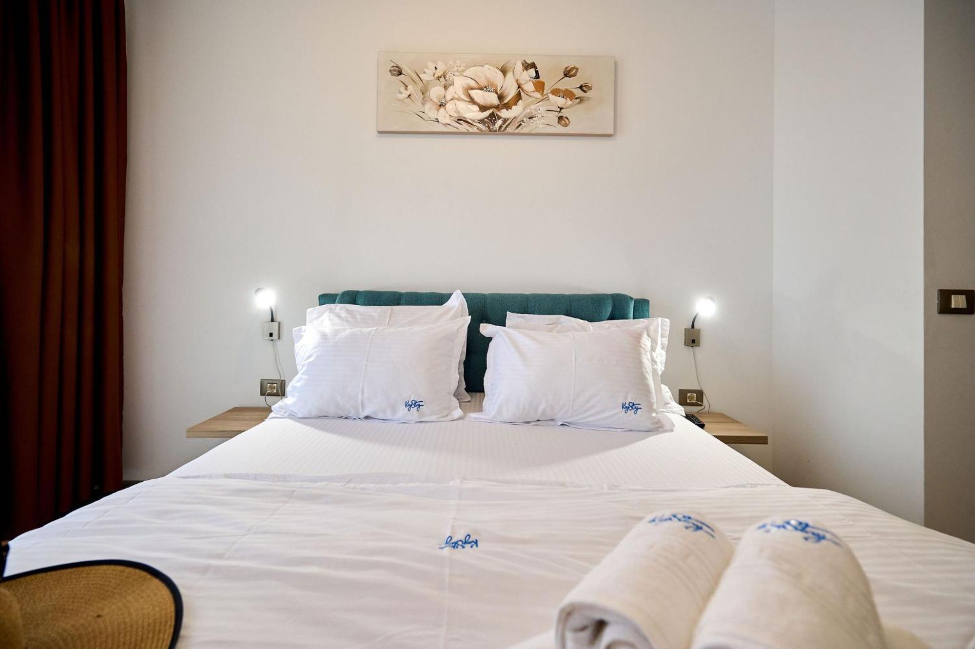 Evelyn'S Apartment Spa&Pool Beach Resort มามายา ภายนอก รูปภาพ