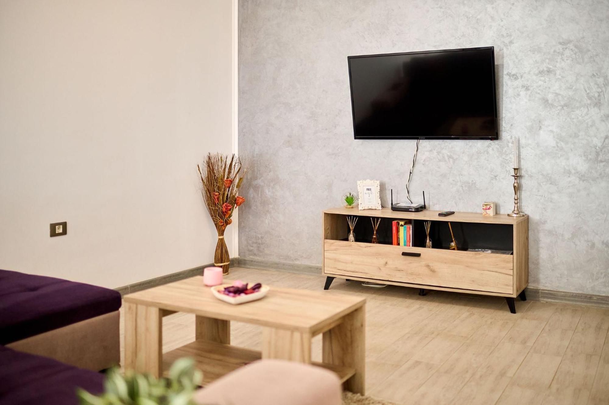 Evelyn'S Apartment Spa&Pool Beach Resort มามายา ภายนอก รูปภาพ